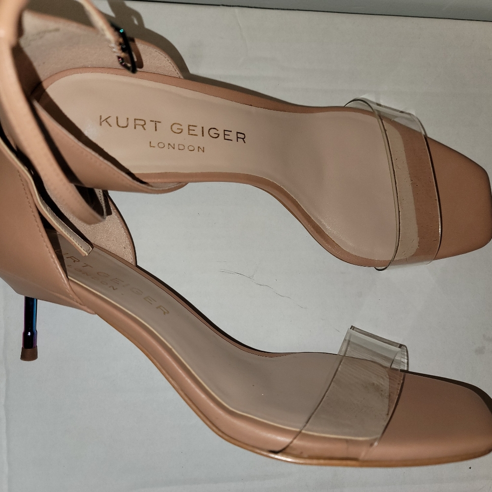 KURT GEIGER LONDON WOMEN'S SEE THROUGH LEATHER KITTEN HEELS - METAL COMB